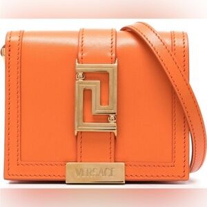 🧡🧡VERSACE CALFSKIN MINI 🧡🧡
100%%%%%AUTHENTICATE❤️‍🔥❤️‍🔥